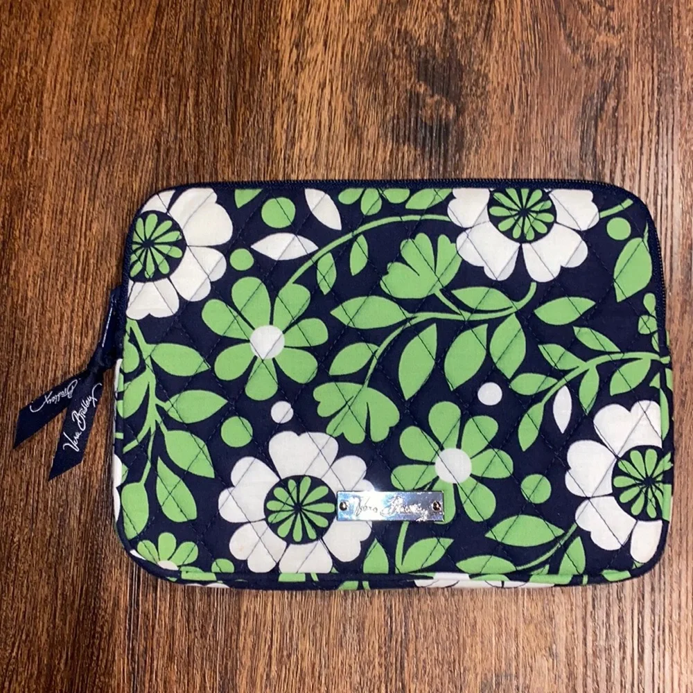 Vera Bradley Flowered Green/White/Black Large Zipper Pouch